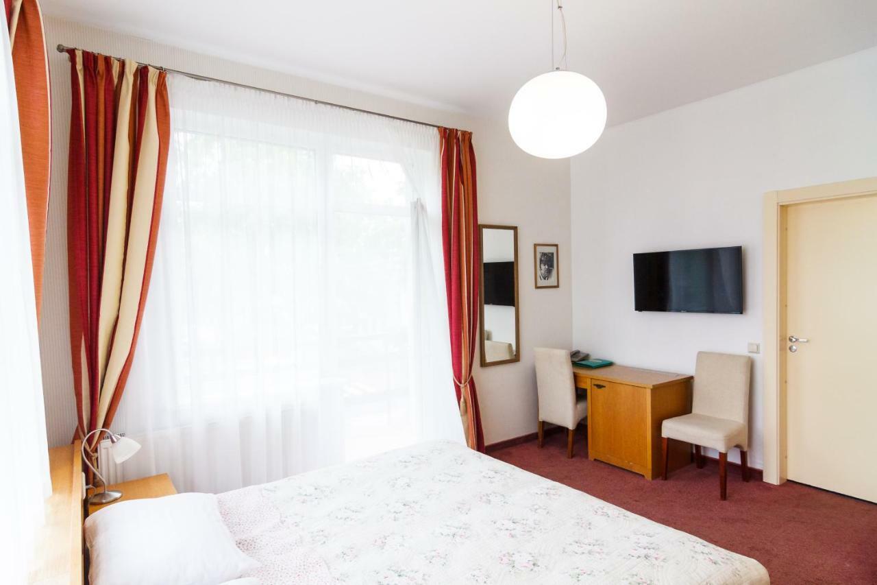 Hotel Vila Diemedis Palanga Kültér fotó