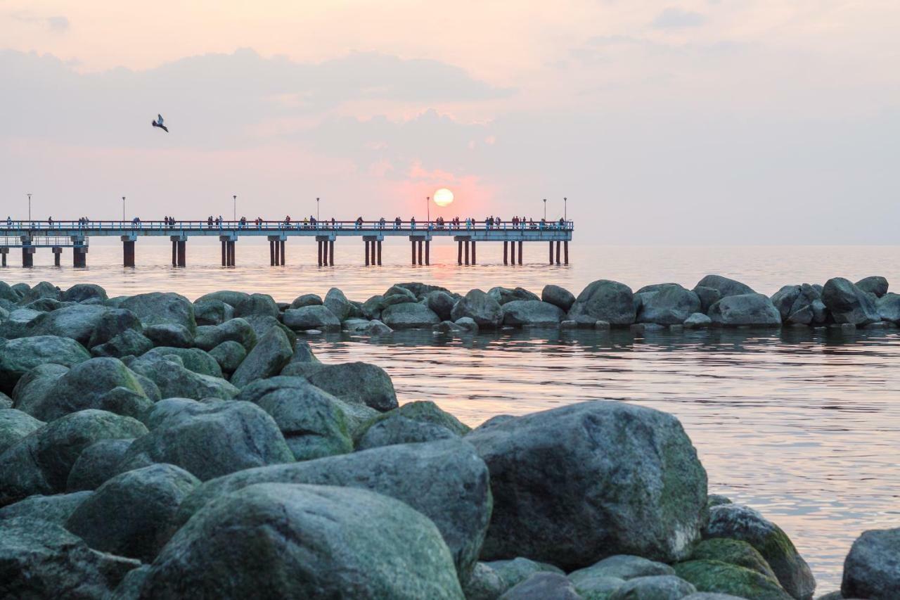 Hotel Vila Diemedis Palanga Kültér fotó